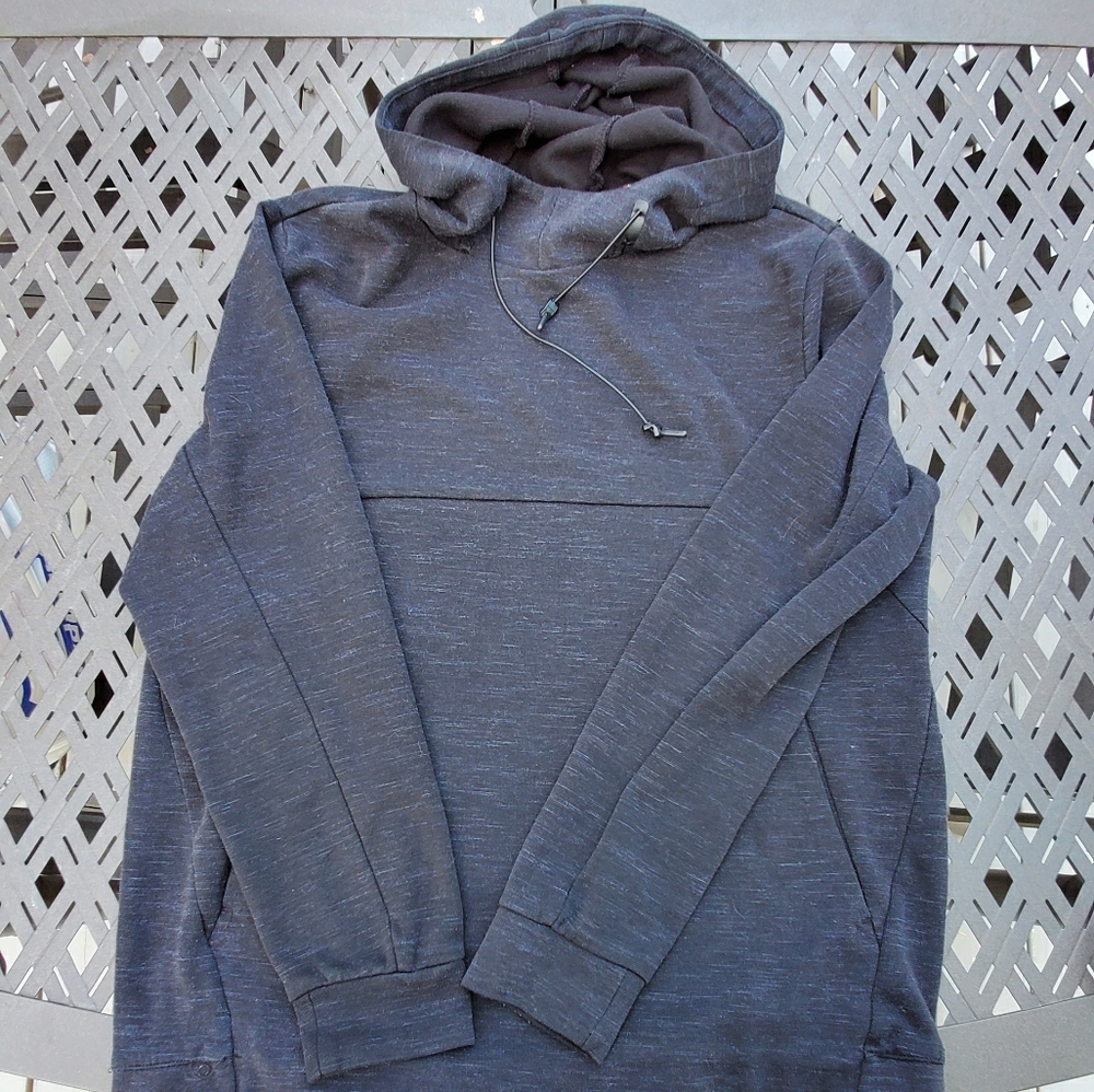 FILA pull over hoodie